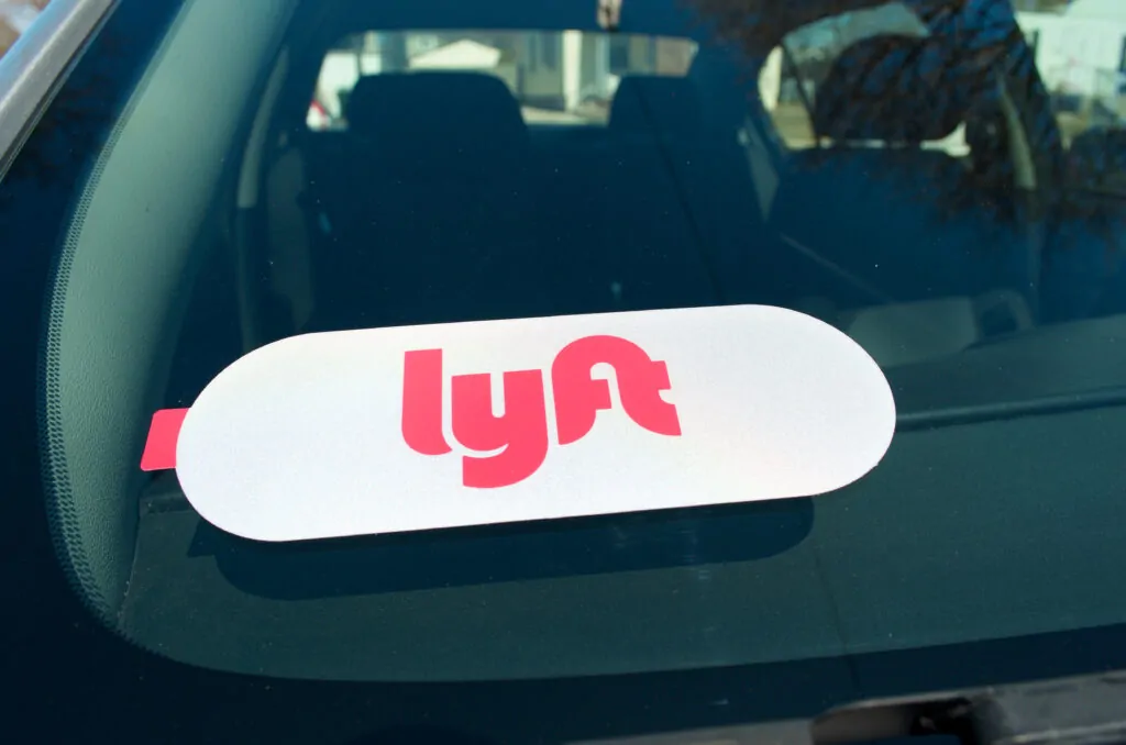 What Happens If a Lyft Driver Gets in an Accident in Florida?